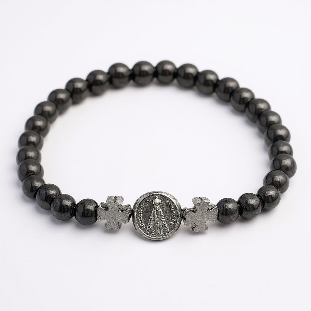 Pulseira de hematita com medalha de Nossa Senhora Aparecida