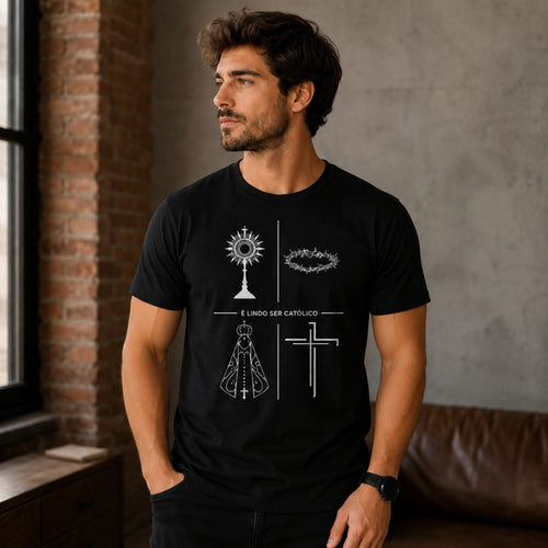 Camiseta É Lindo Ser Católico preta