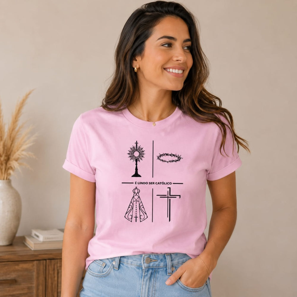 Camiseta É Lindo Ser Católico rosa